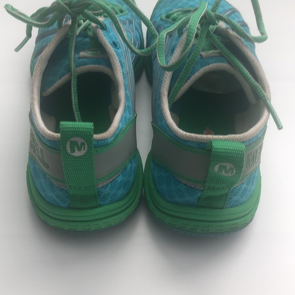 Merrell performance sneakers in blue and green with pull tabs - Picture 4 of 8